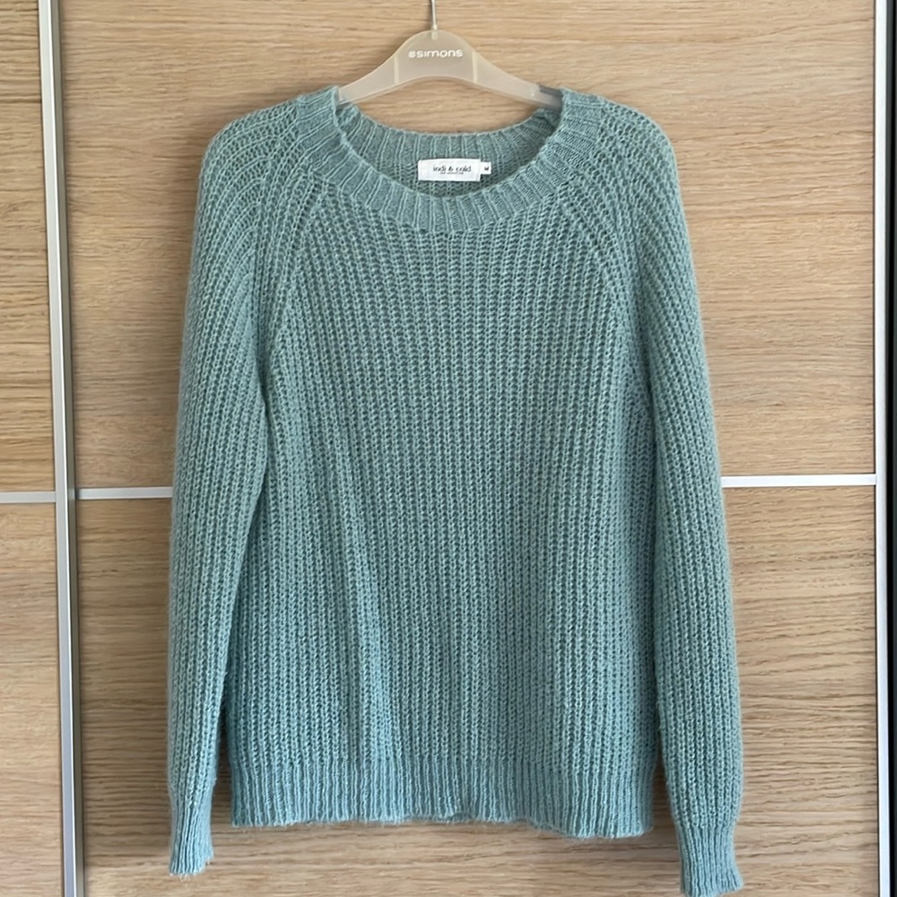 Women's Crewneck Sweater in Mint Green